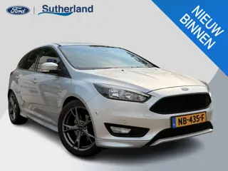 Ford Focus 1.5 Ecboost ST-Line 150pk Achterspoiler | Navigatie | Carplay & Android Auto | 18 inch ve