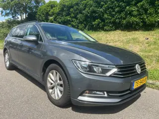 Volkswagen Passat Variant 1.6 TDI Highline - 179.000 km. - Nette auto !