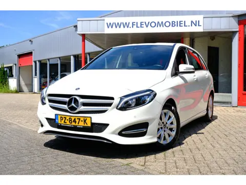 Mercedes-Benz B-klasse 180 Ambition Aut. Navi|LED|Airco|Half Leder|Sportstoelen
