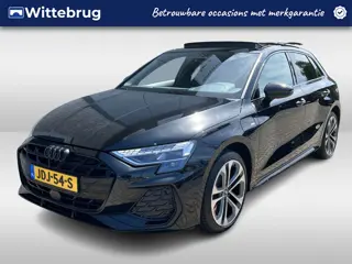 Audi A3 Sportback 45 TFSI e S-Line Competition / AUTOMAAT/ GARANTIE TM 09-2029/ 272 PK/ PANO/ SONOS/