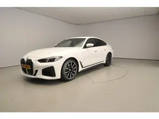 BMW 4 Serie Gran Coupé 420i | M-Sportpakket | LED | Navigatie |Sportstoelen | Stoelverwarming | DAB 