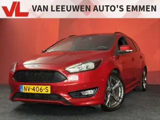 Ford FOCUS Wagon 1.0 ST-Line | Candy red | Trekhaak | NL origineel