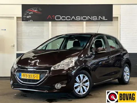 Peugeot 208 1.4 VTi Envy + NAVI (bj 2012)