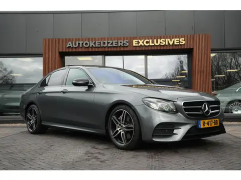 Mercedes-Benz E-klasse 220 d Business Solution AMG Panoramadak WideScreen Ambient Luxe Leder