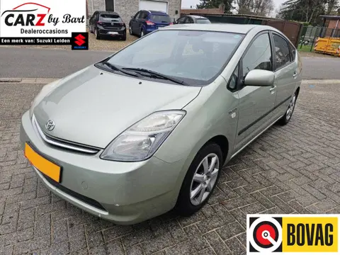 Toyota Prius 1.5 VVT-i COMFORT Parkeersensoren | Clima | Trekhaak