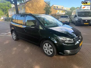 Volkswagen Touran AUTOMAAT / UNIEK / 70.000 NAP / Eerste eigenaar