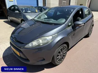 Ford Fiesta 1.25 Limited 2010 APK 04-2027 Airco Nwe distributie Goed onderhouden auto met alle boekj