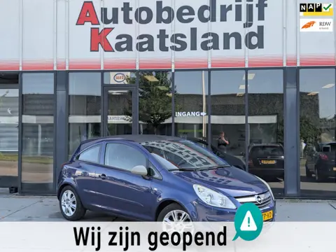 Opel Corsa 1.4-16V Enjoy - Airco - Automaat -