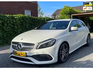 Mercedes-Benz A-klasse 180 Business Solution AMG automaat, airco, navi, stoelverwarming, sportpakket