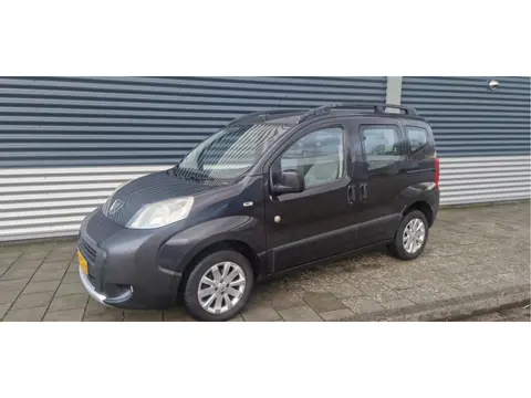 Peugeot Bipper Tepee 1.4 Outdoor, 1e eigenaar, trekhaak, complete historie aanwezig