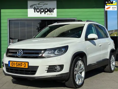 Volkswagen Tiguan 1.4 TSI Sport&Style|2e Eigenaar|Panoramadak|Navigatie|Camera|CruiseControl|Climatr