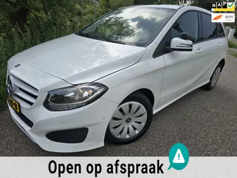 Mercedes-Benz B-klasse 220 d Ambition/Dealer onderhouden/ 1e eig.