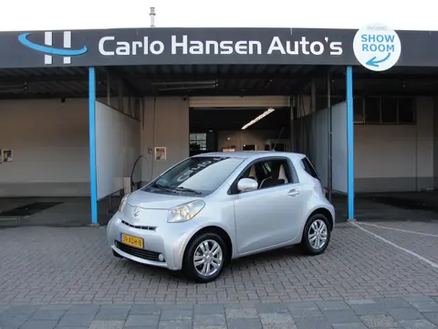 Toyota IQ 1.0 VVTi Aspiration Automaat