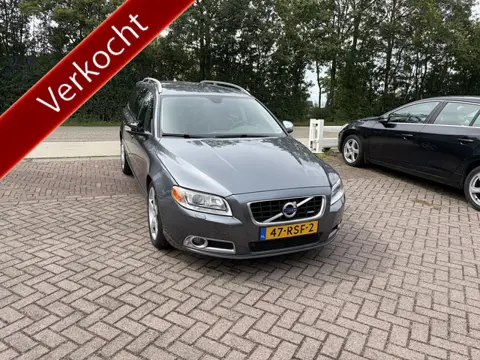 Volvo V70 2.0T R-Edition AUTOMAAT LEER NAVI STOELVERWARMING