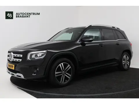 Mercedes-Benz GLB 200 Advantage (CAMERA, CRUISE. TREKHAAK, LED, STUURBEDIENING, WIDESCREEN)