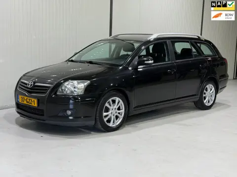 Toyota Avensis Wagon 1.8 VVTi Luna Business - NAVI - TREKHAAK - LM VELGEN - NWE APK!
