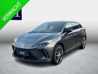 MG MG4 Electric Luxury 64 kWh |LONG RANGE|  11.000KM! | 7 JAAR GARANTIE BIJ MG| SUPER COMPLETE AUTO|