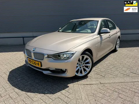 BMW 3-serie 328i Upgrade Edition
