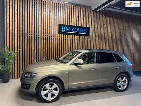 Audi Q5 2.0 TFSI quattro S-Line Panodak,Camera,Xenon