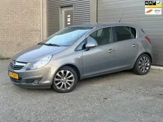 Opel Corsa 1.4-16V '111' Edition