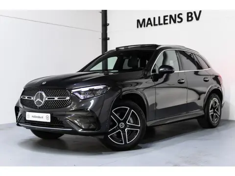 Mercedes-Benz GLC-klasse 400e 4MATIC AMG Line PANORAMADAK/HUD/MEMORY/380PK/360/TREKHAAK/KEYLESS