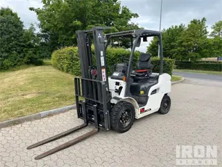 Mitsubishi FD25N3 2500 kg Forklift (bj 2023)