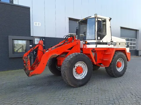 Schaeff SKS 661 (bj 1998)
