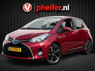 Toyota Yaris 1.5 Hybrid Volcano Edition Panoramadak/ Navigatie/ Climate control/ Cruise control/ Lmv