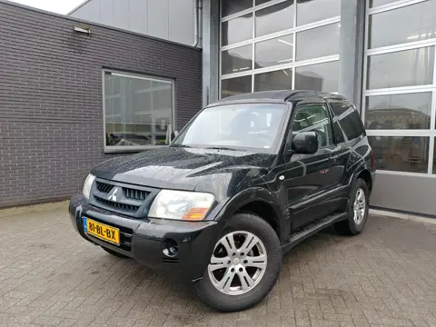 Mitsubishi Pajero 3.2 Di-D GLX HR | 4WD High-Low Gearing | Trekhaak | Cruise Control | Airco | Centr