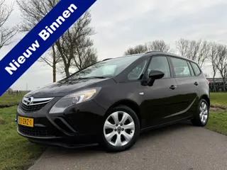 Opel Zafira Tourer 2.0 CDTI Edition | Navi | Trekhaak | 2e Eigenaar | Airco | 17" Velgen | PDC | 6 V