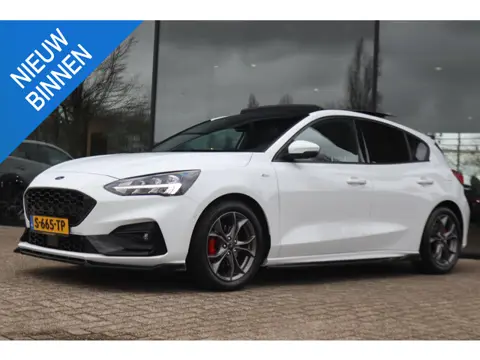 FORD FOCUS 1.5 ECOBOOST ST-LINE AUT. | PANO | CARPLAY | MAXTON | LED | ADAPT. CRUISE | CAMERA