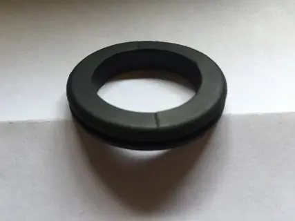 90466466 Doorvoerrubber Opel Corsa B