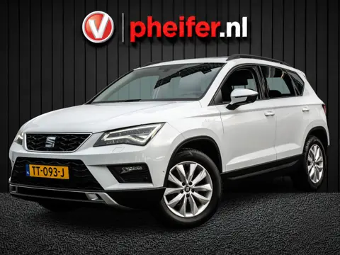 SEAT Ateca 1.0 EcoTSI Style Business Intense Trekhaak/ Panoramadak/ Stoelverwarming/ Camera/ Parkeer