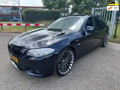 BMW 5-serie Touring 535d High Exe M Pakket Pano 21inch HuD 360cam