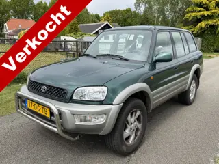 Toyota Funcruiser RAV4 2.0i Wagon 4x4 (bj 1999)