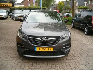 Opel Grandland X 1.2 Turbo 120 Jaar Edition Automaat.