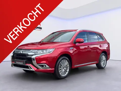 Mitsubishi Outlander 2.4 PHEV Intense+ /Apple Carplay/Schuif-kanteldak/Premium Audio/360 Camera/Stoe