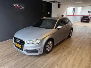 Audi A3 Sportback 1.6 TDI S-Line Sport Edition
