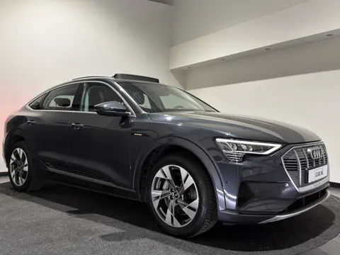 Audi e-tron Sportback 55 quattro Business edition Plus 95 kWh Leder interieur | Pano dak | Trekhaak 