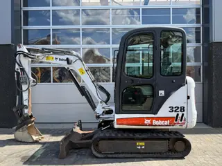 Bobcat 328 (bj 2007)