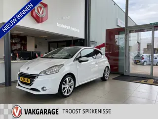 Peugeot 208 1.6 THP Allure,Navigatie,Parkeerassistent,Climate&Cruisecontrol,Bleutooth,Leder/Alcantar
