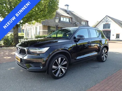 Volvo XC40 1.5 T3 / INKLAPBARE TREKHAAK / CRUISE / BLUETOOTH