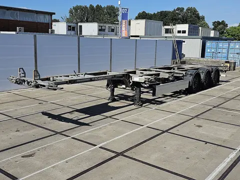SCHMITZ SCF 24G-45' EURO adr