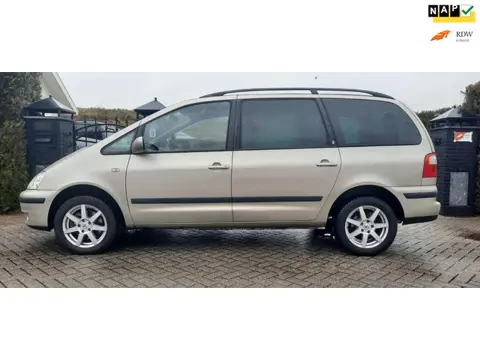 Ford Galaxy 2.3-16V Ghia AUTOMAAT 6 STOELEN