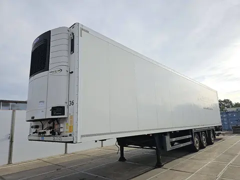 SCHMITZ SKO 24 L carrier taillift