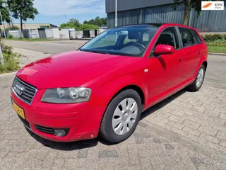 Audi A3 Sportback 1.6 Attraction, Apk, Nap, Goed rijdend, Inruil mogelijk.