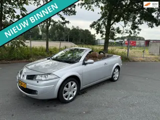 Renault Mégane Coupé-Cabriolet 2.0-16V T Tech Line NETTE AUTO RIJDT EN SCHAKELT GOED