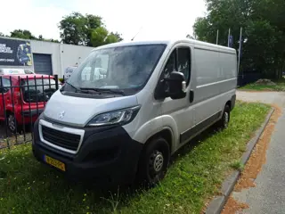 Peugeot Boxer 435 2.0 BlueHDI L2H1 Premium