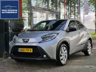 Toyota Aygo X 1.0 VVT-i MT first | Climate Control | Navigatie via Apple Carplay | Stoelverwarming |