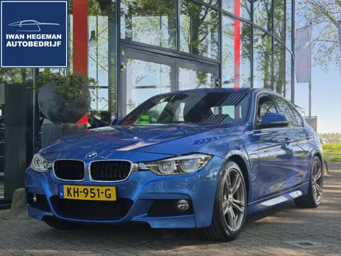 BMW 3-serie 330e IPERFORMANCE AUTOMAAT | SOH 86% | M-Sportpakket | Navi | ECC | PDC | 18inch | Cruis